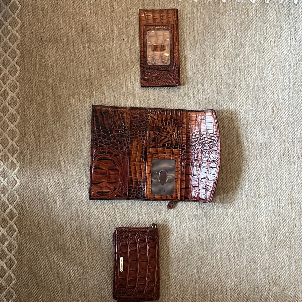 Brahmin wallet set